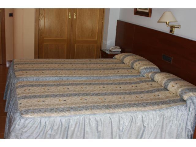 Hostal Castilla ベナベンテ エクステリア 写真